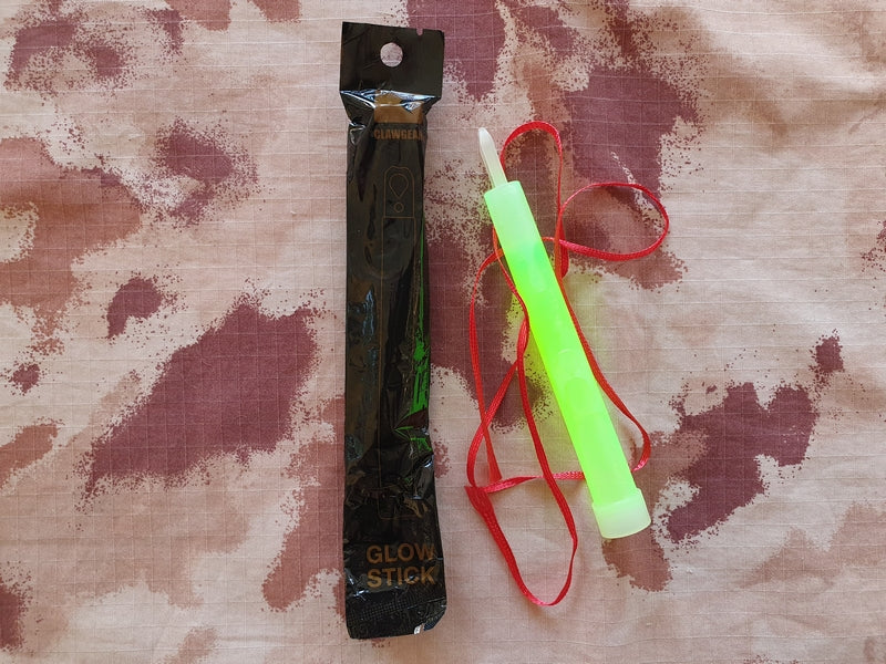 Cyalume Chem-Light Green 12h 6" 14cm. by ClawGear