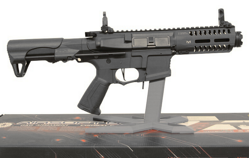 Espositore Stand Supporto Red Rosso AEG e Reali 9mm. by softair-italia.it