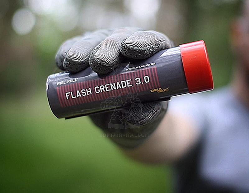 Enola Gaye Flash Bang Grenade 120db 3.0 Pull Wire a Strappo by Enola Gaye