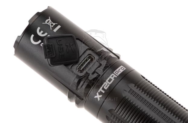 Klarus XT2CR Pro 2100 Lumen LED XHP35 HD 240m Beam Range Rechargeable Tactical Flashlight Torcia Ricaricabile by Klarus