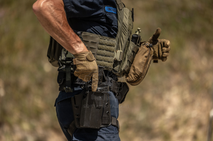 Mechanix Gloves Padlock Guanti Touchscreen High Dexterity Grip Coyote Tan by Mechanix