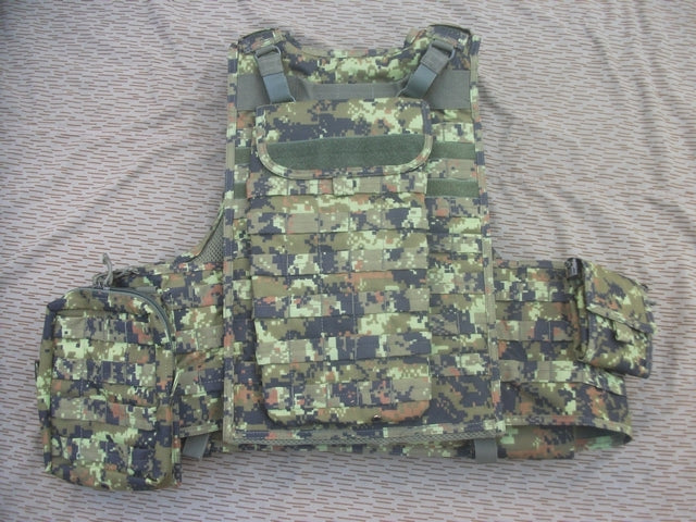 Cadpat Plate Carrier Combo Tactical Vest