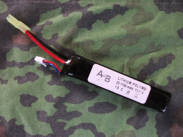 Li-Po Batteria A-B 11.1v. 1100mAh 15C+