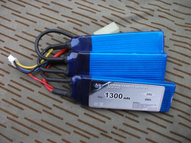 Li-Fe Po4 9.9Whx1300 25C Triple by Action Battery