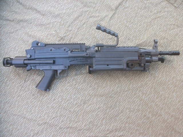 Minimi M249 Paratrooper CA007M by Classic Army