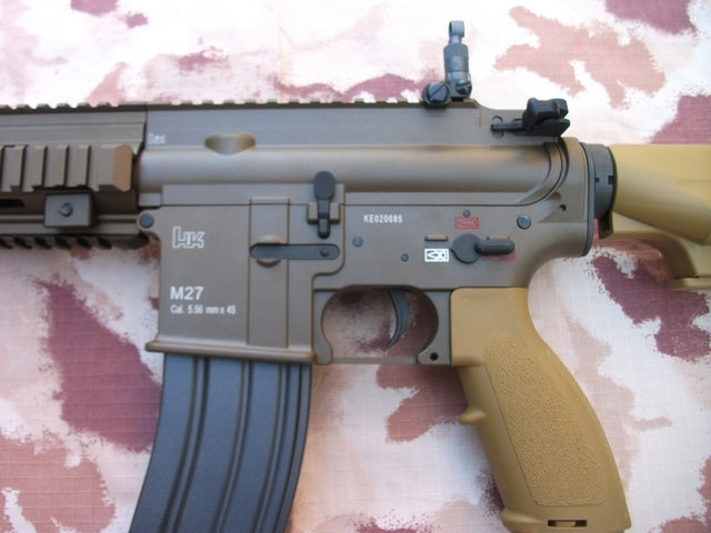 M27 IAR FDE Tan Limited Edition by Vfc per Umarex