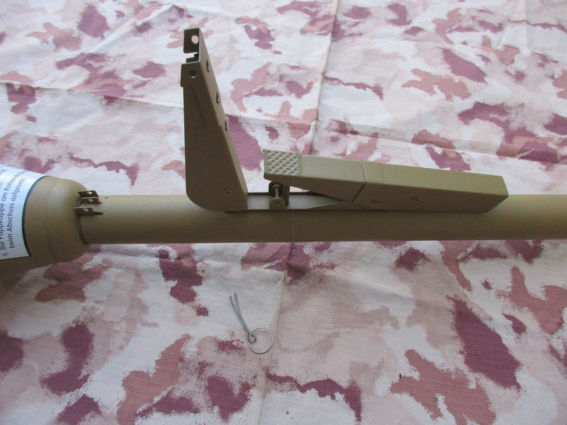 PZF Panzerfaust 60 Airsoft 40mm. Grenade Launcher