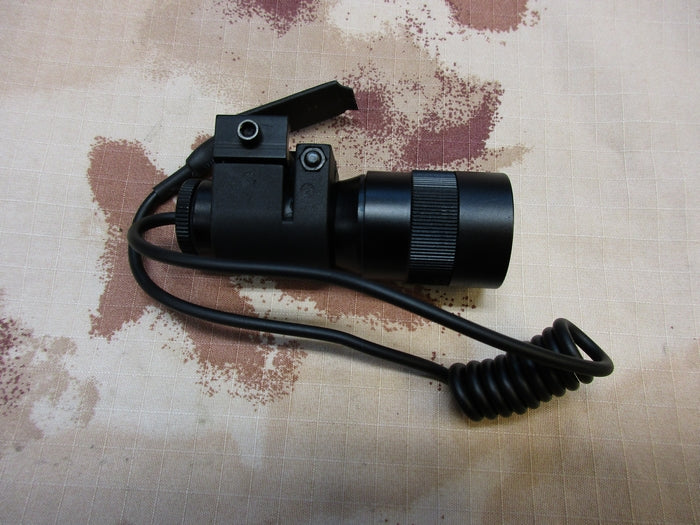 Pistol - Rifle Flashlight 3W 75 Lumens con Comando Remoto
