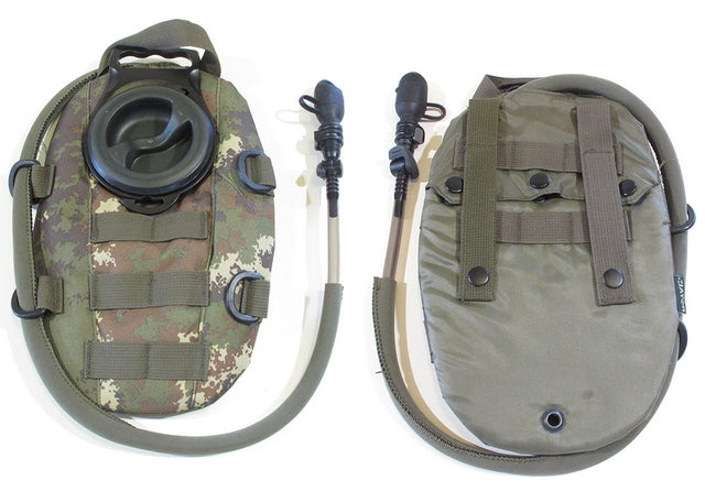 Camelbak Type Vegetato 2L MOLLE by Royal