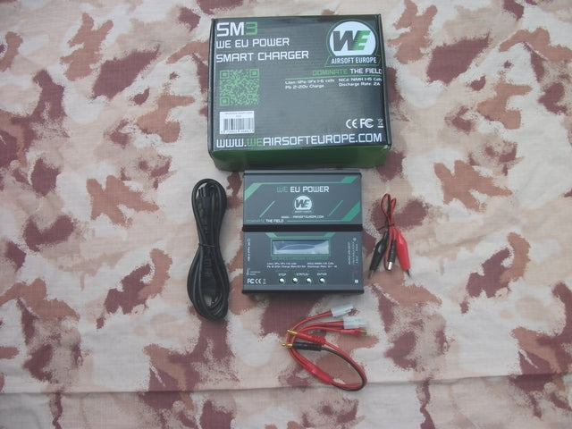 SM3 Univeral Smart Charger by We