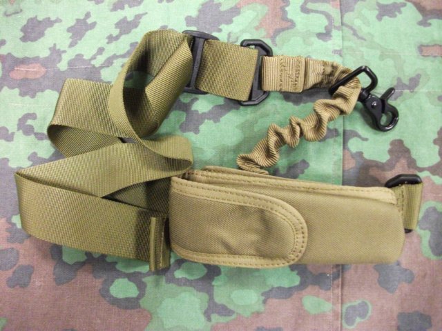 One Point Sling con porta utility