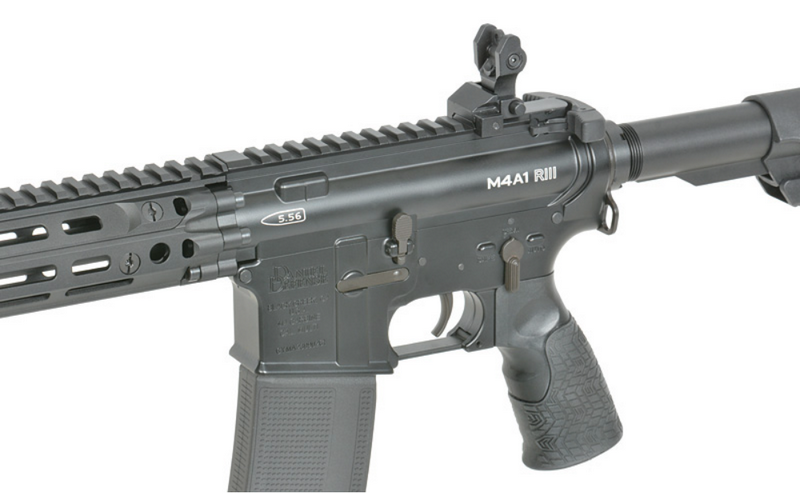 Daniel Defense M4A1 RIII 14,4inch Mosfet - High Speed E-Edition EMG Licensed by Cyma Platinum