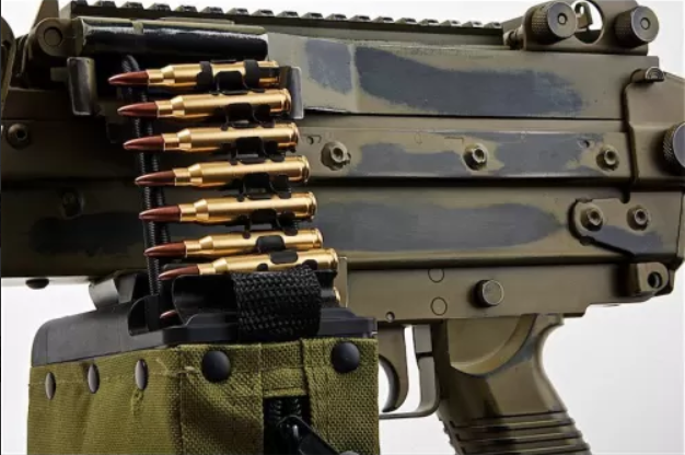 MK46 MOD0 LMG Battleworn FN Herstal Licensed T8 X SP System Dark Earth AEG by A&K
