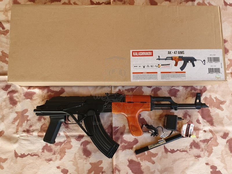 AK AIMS Full Wood & Metal EBB Electric Blow Back Scarrellante by Cybergun