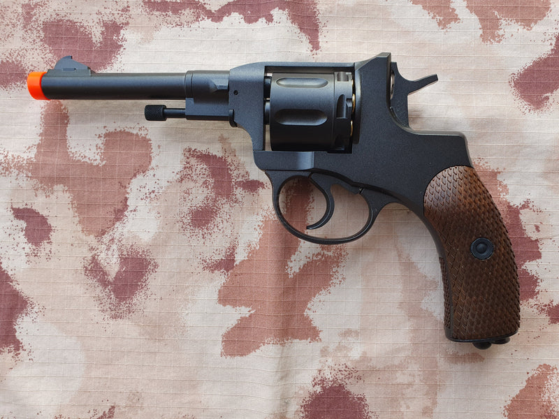 Revolver Nagant M1895 Co2 Full Metal 7 Shots by WG
