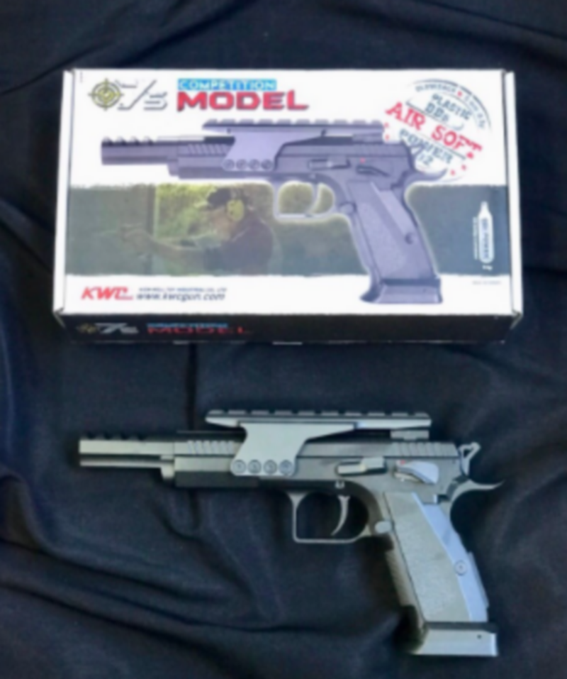 Tanfoglio Gold Custom Type ?  Co2 CZ75 Competition IPSC Full Metal Airsoft Pistol Based on Primordial Airsoft Tanfoglio  by KWC