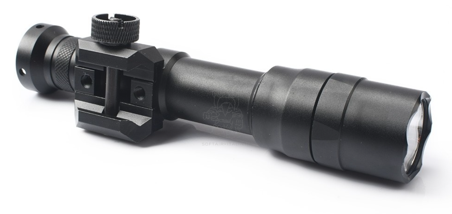 Torcia Led Tactical Torch 1400 Lumen CREE R5 M600DF SF Scout Version by Wadsn