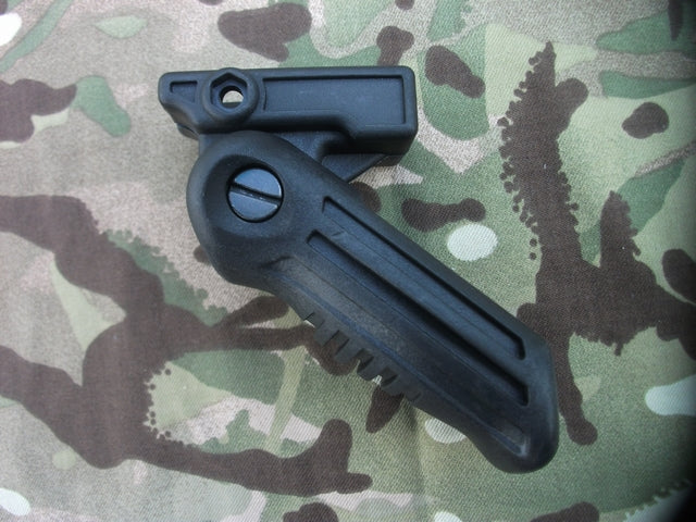 AK Front Foldable Grip by Royal
