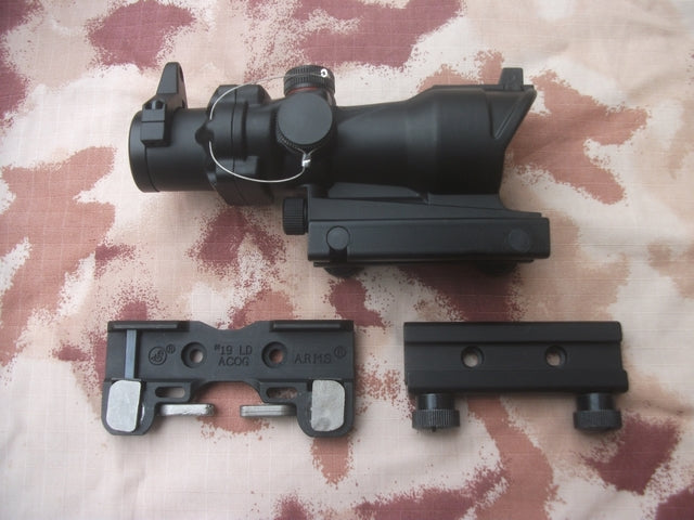 Acog Type Dot 1x30 Tre Sistemi di Aggancio by Dragon Fly