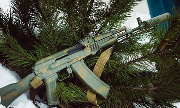 Berezka Russian Camo Stencil Paint Kit by Landscape