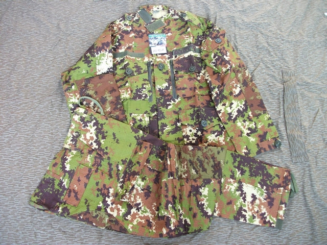 Mimetica Vegetata Ripstop Polycotton Ripstop e Cordura Defcon 5 2010 Version