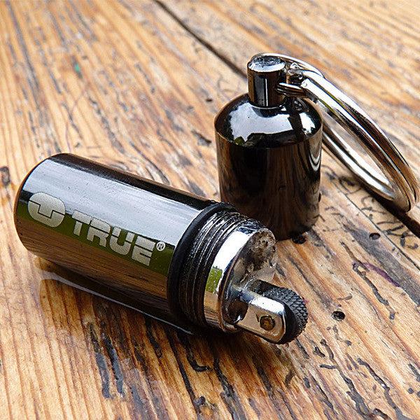 Fire Stash Accendino Portachiavi by True Utility