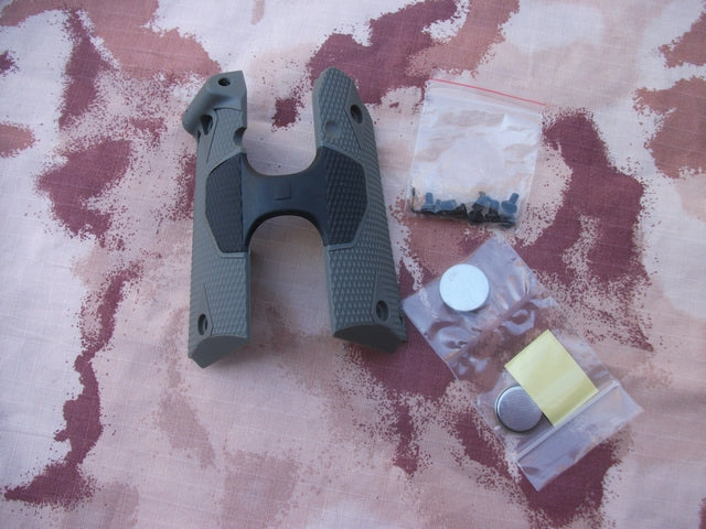 1911 Guancette Silverback con Laser Incorporato in Colorazione Foliage Green
