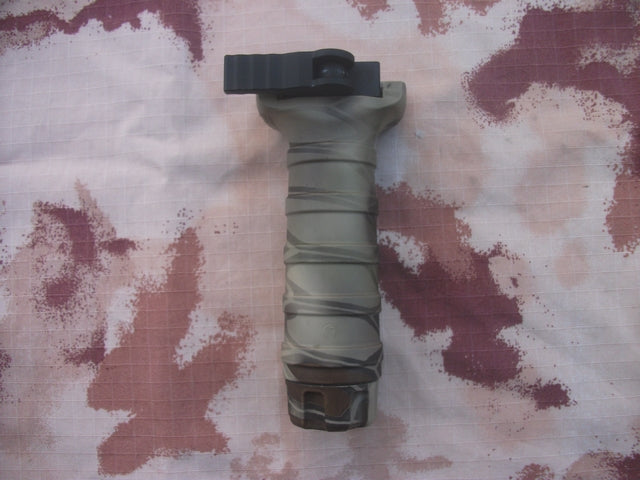 Highlander Kryptek QD Vertical Forward Grip by Dytac