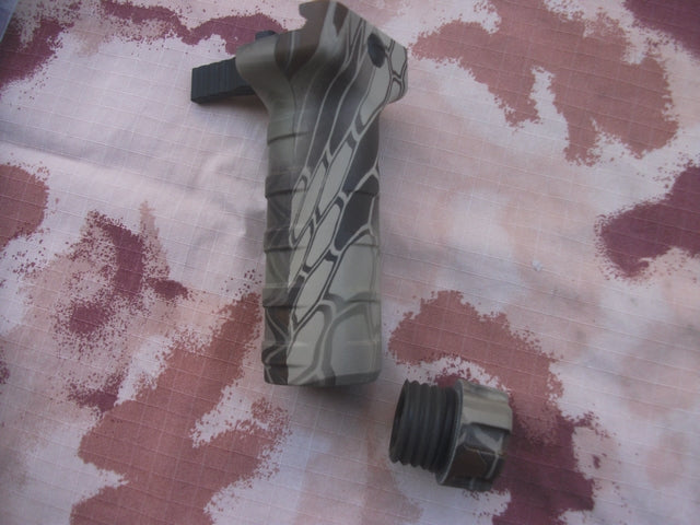 Highlander Kryptek QD Vertical Forward Grip by Dytac