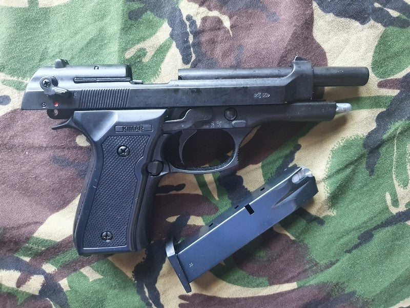 Defence System M92 Type Blank Fire a Salve Double Action 8mm. P.A.K. by Defence System