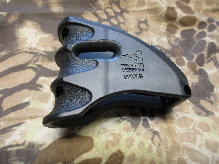 MACO Magwell Fabarms per Serie M4 - M16 by Big Dragon