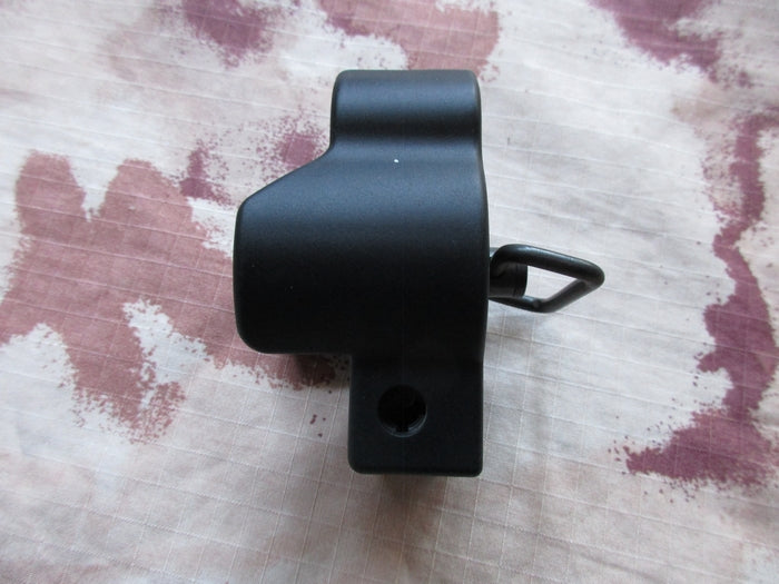 MP5 "Tappo" Posteriore con Anello Per Cinghia