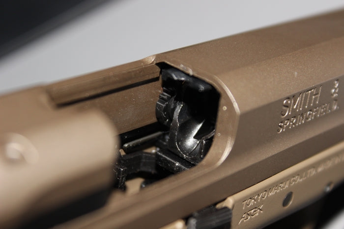 M&P9 V-Custom Flat DE GBB Smith & Wesson Scritte e Loghi Orinali by Marui