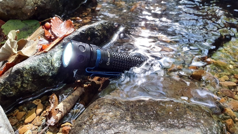 Olight Baton Pro 2000 Lumen by Olight Tech.