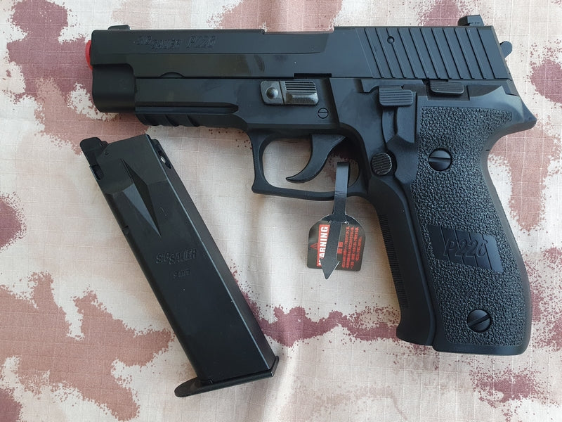 Tokyo Marui P226 GBB Gas Blow Back by Tokyo Marui