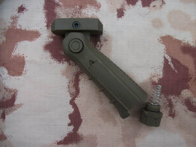 Vertical Forward Grip Tan Foldable by Swiss Arms