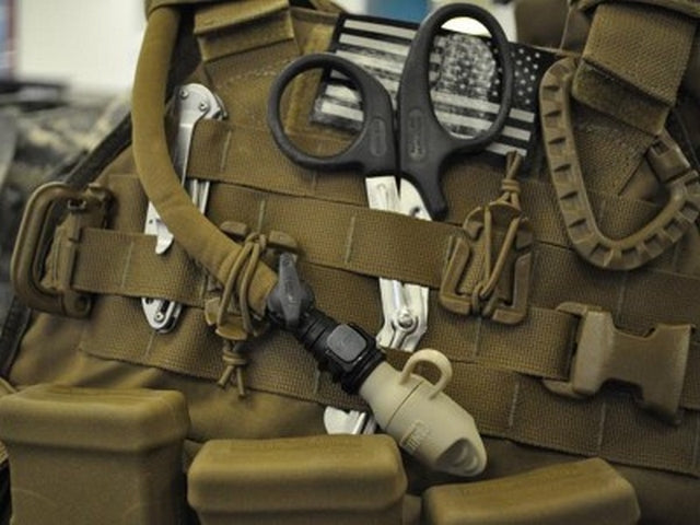 Web Dominator Tan Clip Kit da 4 by Big Dragon