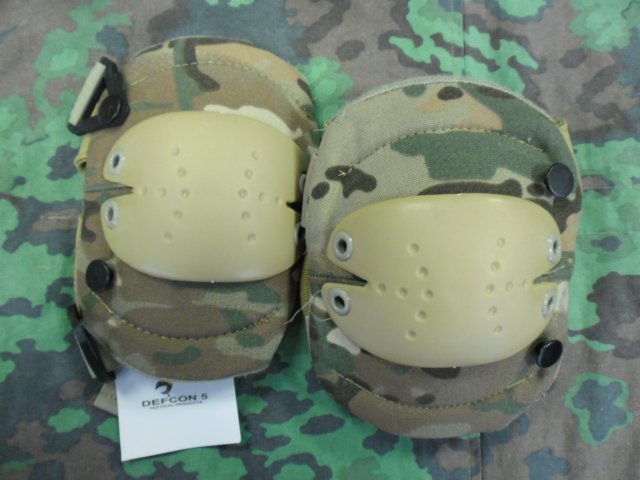 Ginocchiere Multicam Defcon 5